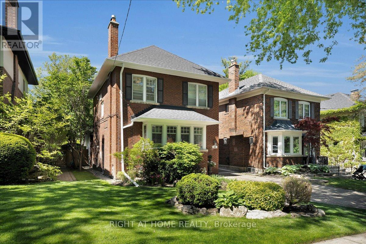428 Briar Hill Avenue, Toronto (lawrence Park South), Ontario