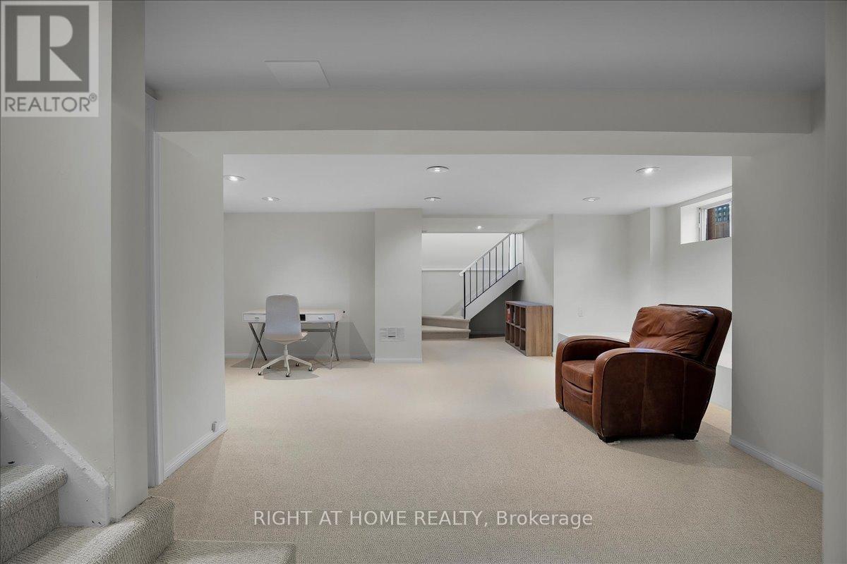 428 Briar Hill Avenue, Toronto (lawrence Park South), Ontario