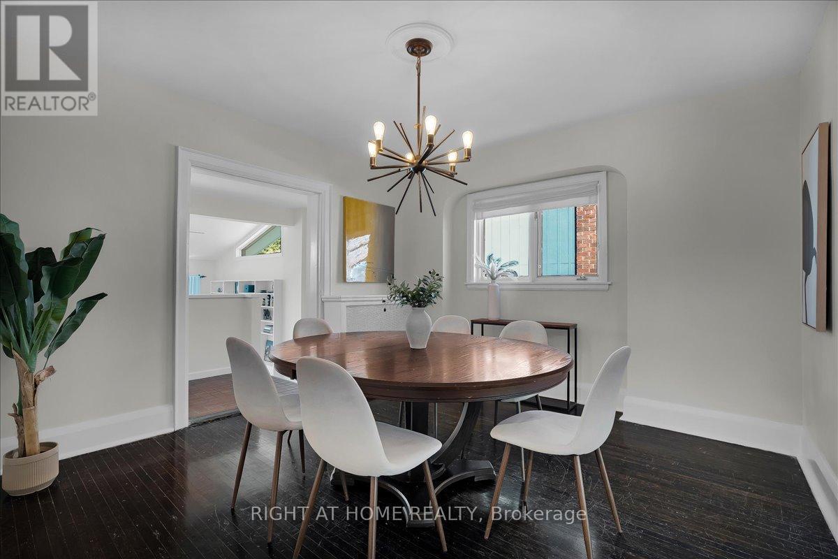 428 Briar Hill Avenue, Toronto (lawrence Park South), Ontario