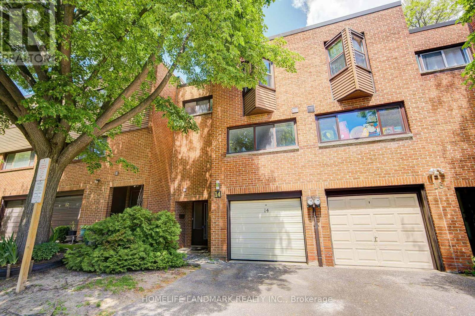 14 Low Meadoway, Toronto (hillcrest Village), Ontario