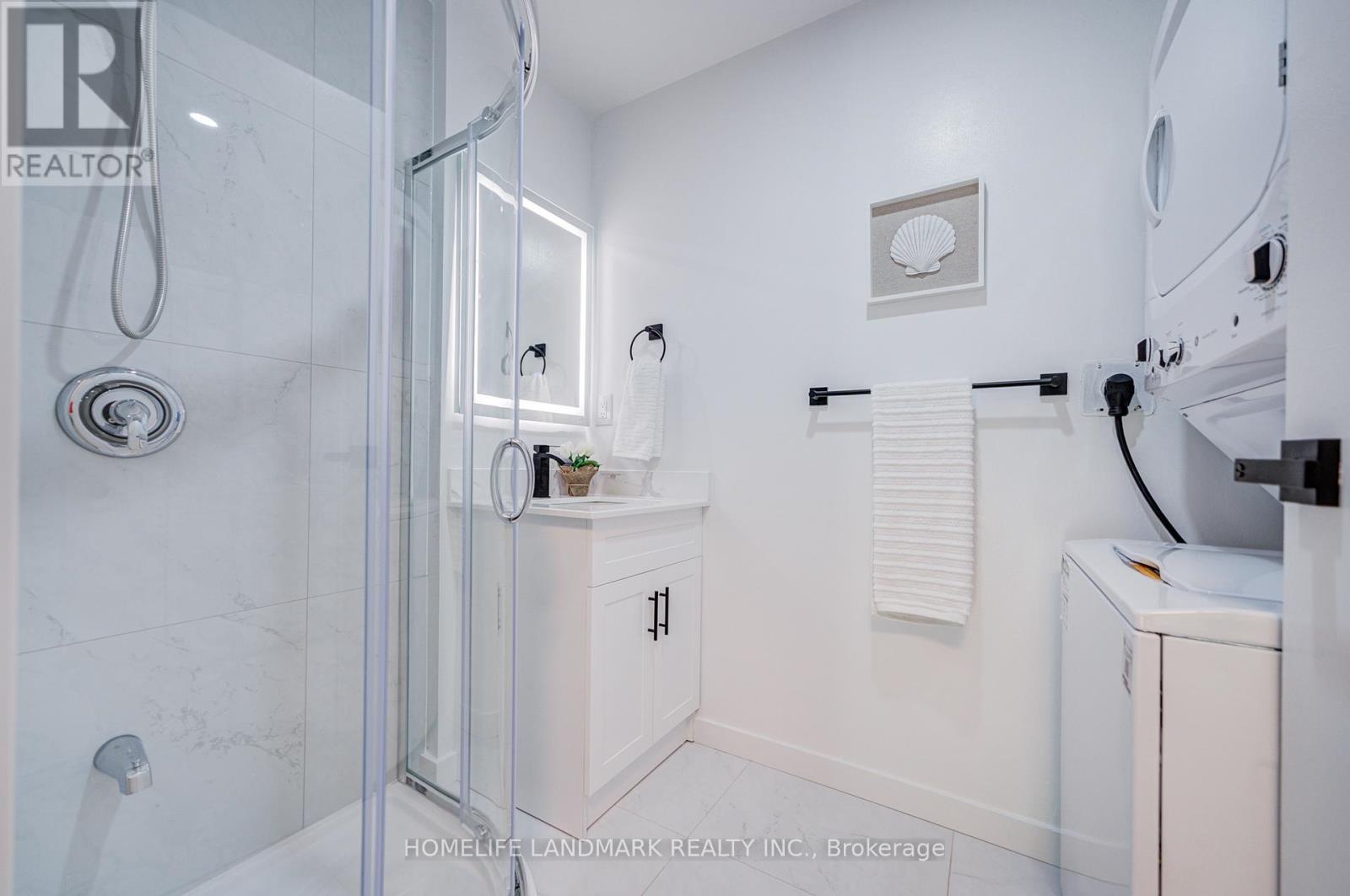 14 Low Meadoway, Toronto (hillcrest Village), Ontario