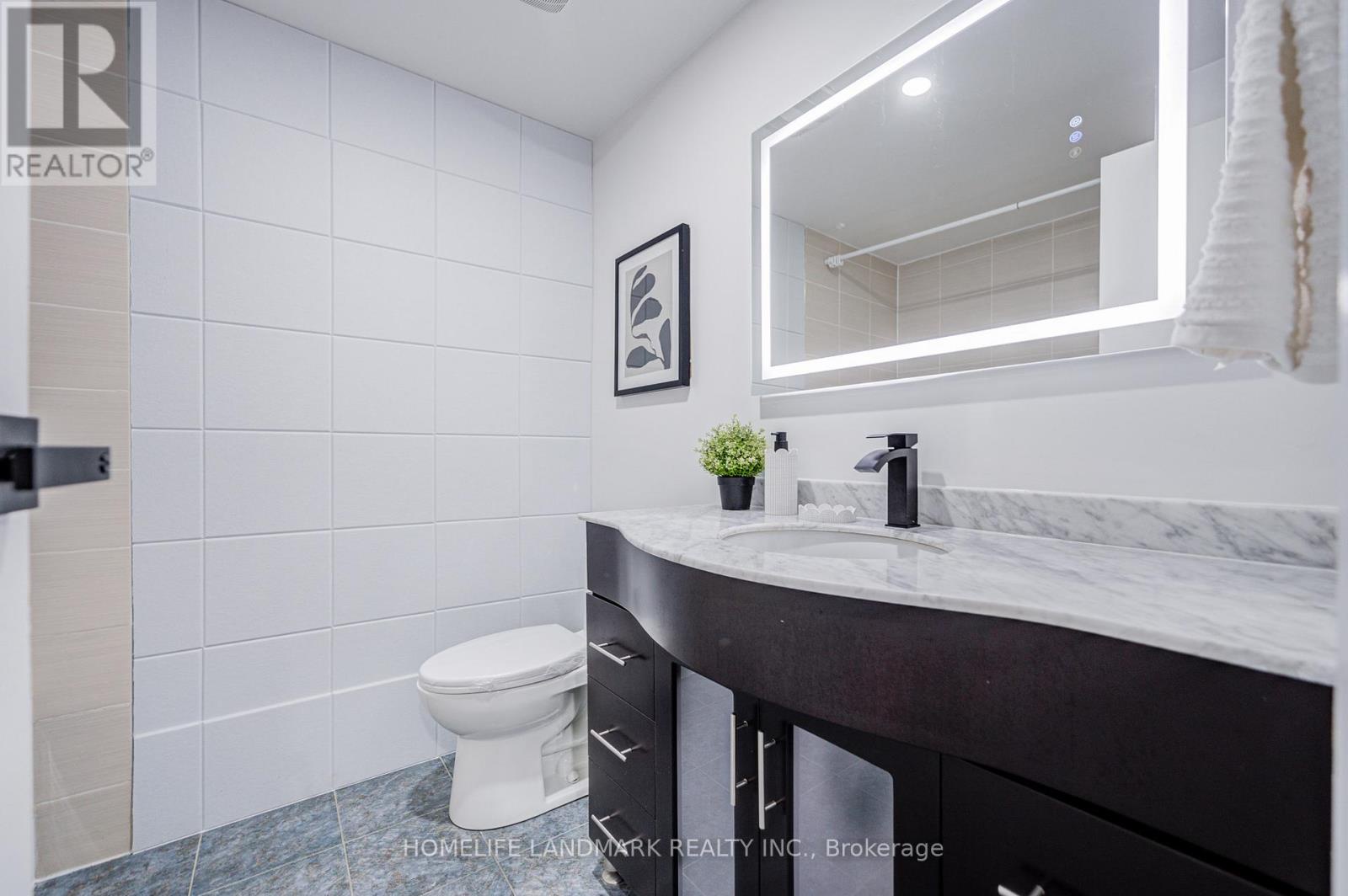 14 Low Meadoway, Toronto (hillcrest Village), Ontario