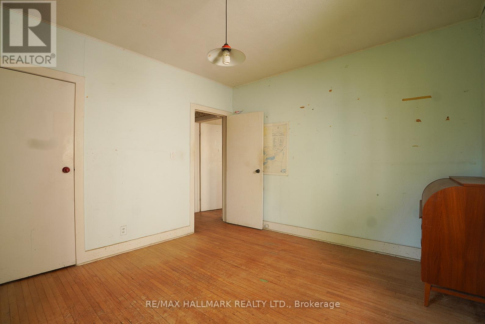 63 Highview Avenue, Toronto (birchcliffe-cliffside), Ontario