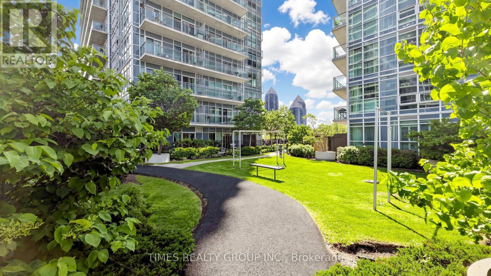 1407 - 185 Legion Road N, Toronto (mimico), Ontario