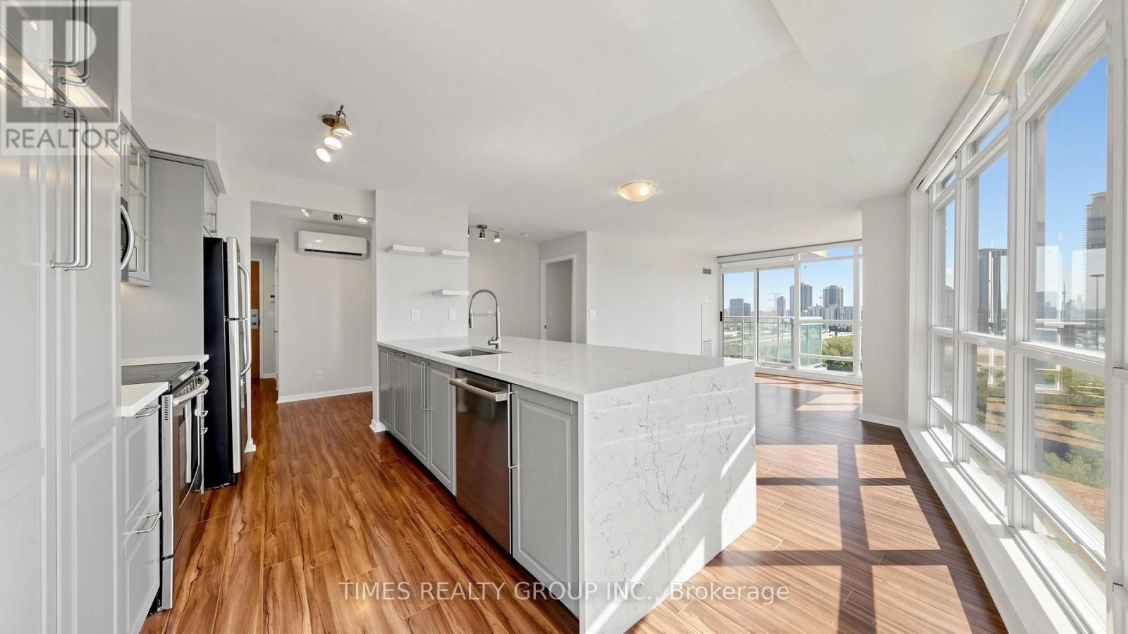 1407 - 185 Legion Road N, Toronto (mimico), Ontario