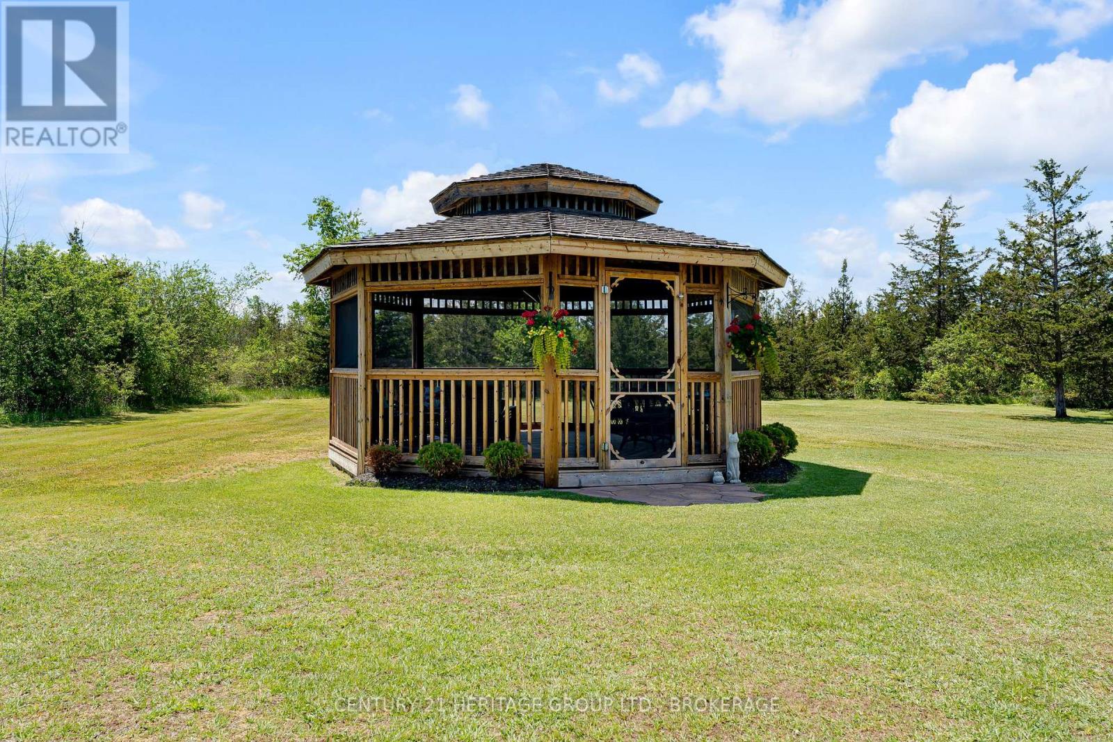 120 Pinecrest Road S, Stone Mills (stone Mills), Ontario