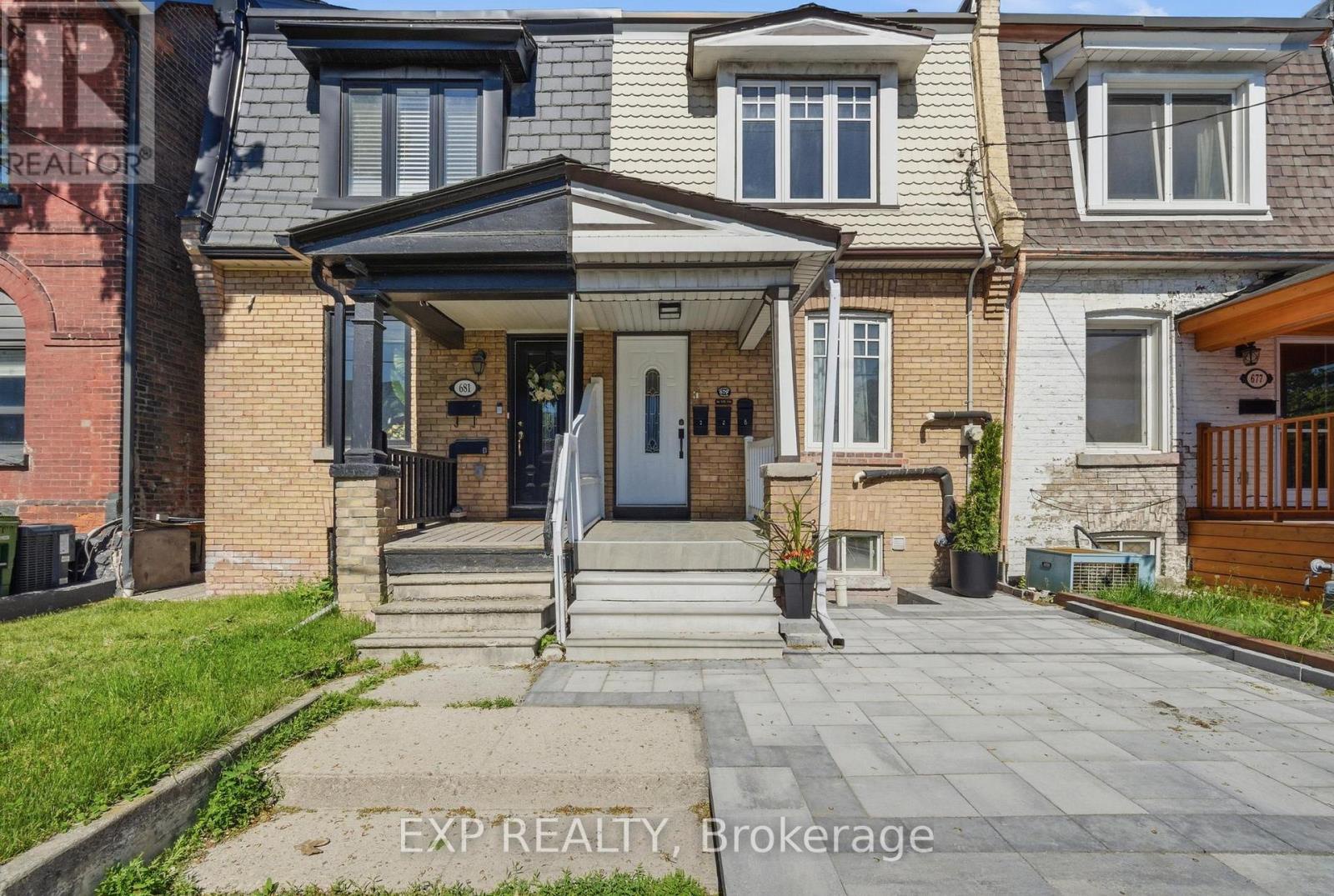 679 Ossington Avenue, Toronto (palmerston-little Italy), Ontario