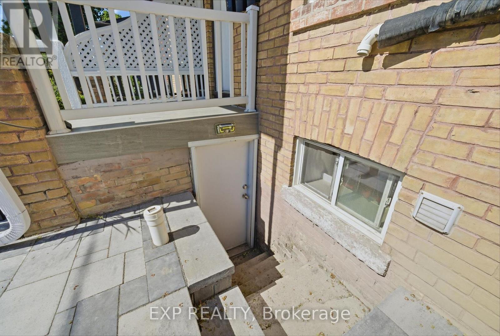 679 Ossington Avenue, Toronto (palmerston-little Italy), Ontario