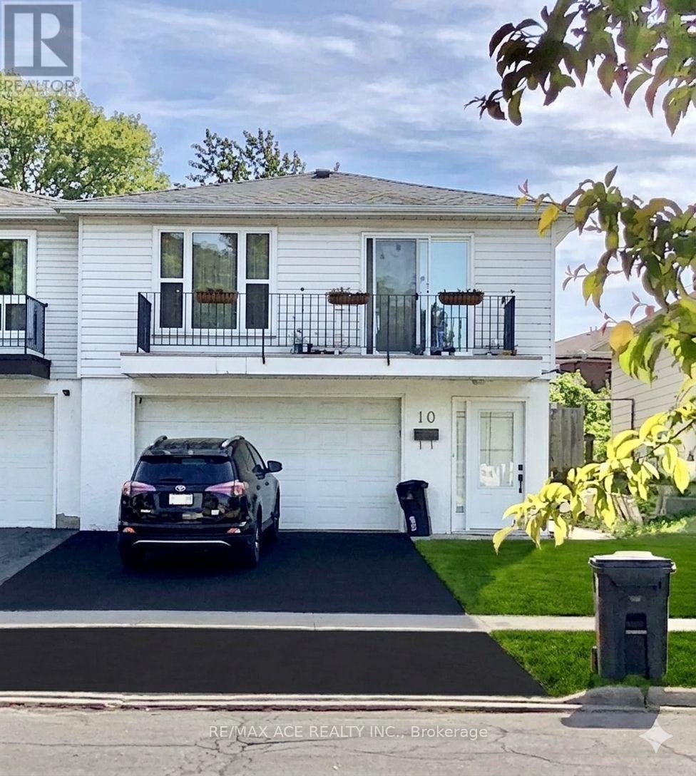 10 Parkdene Court, Toronto (l'amoreaux), Ontario