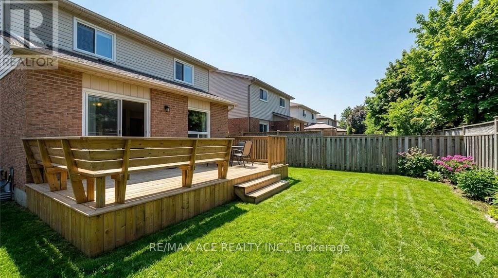 10 Parkdene Court, Toronto (l'amoreaux), Ontario