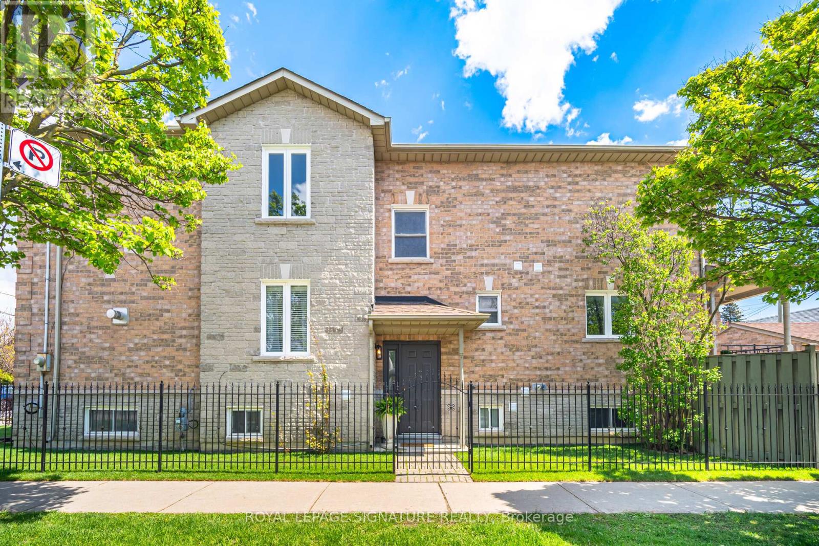 189 Aileen Avenue, Toronto (keelesdale-eglinton West), Ontario