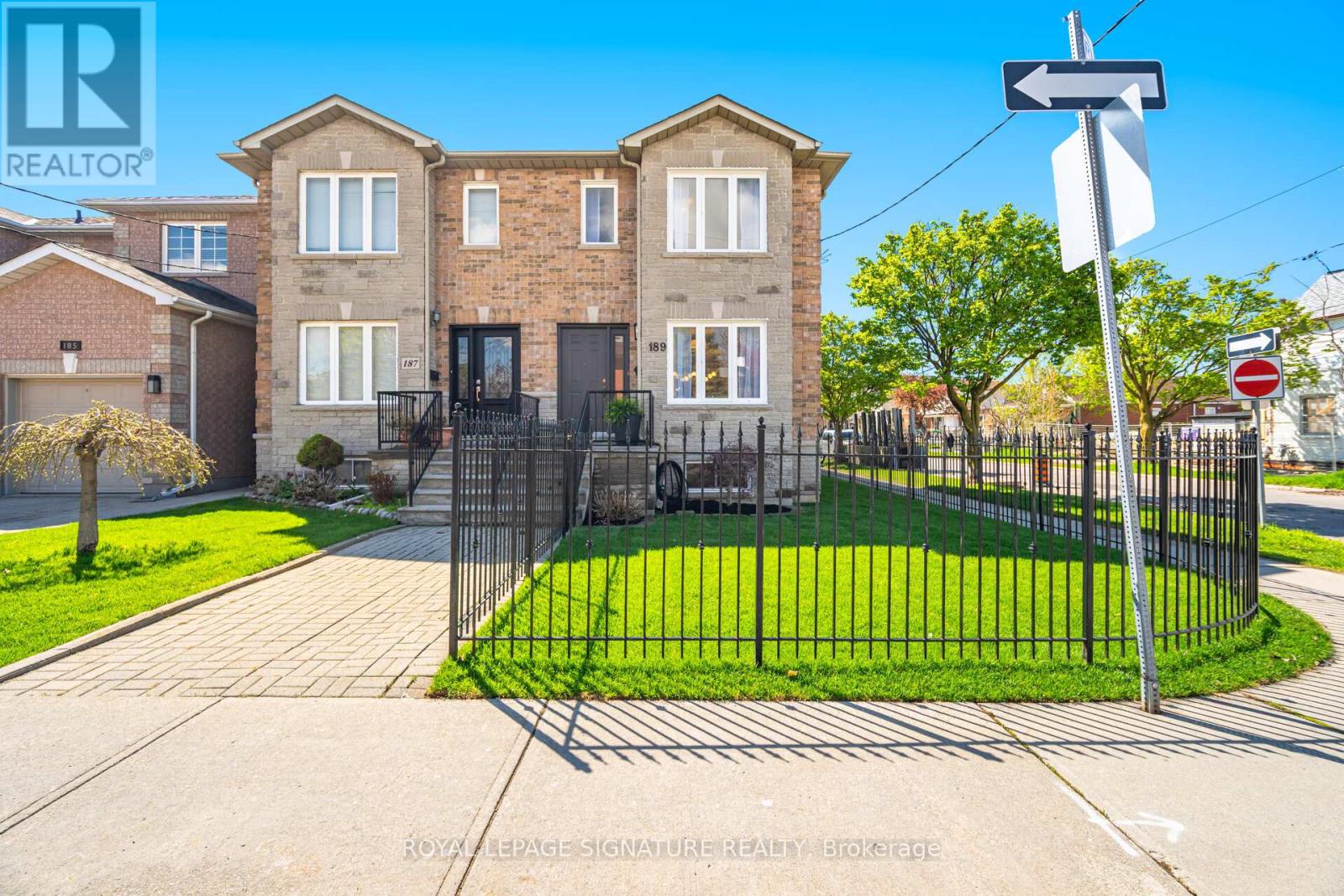 189 Aileen Avenue, Toronto (keelesdale-eglinton West), Ontario