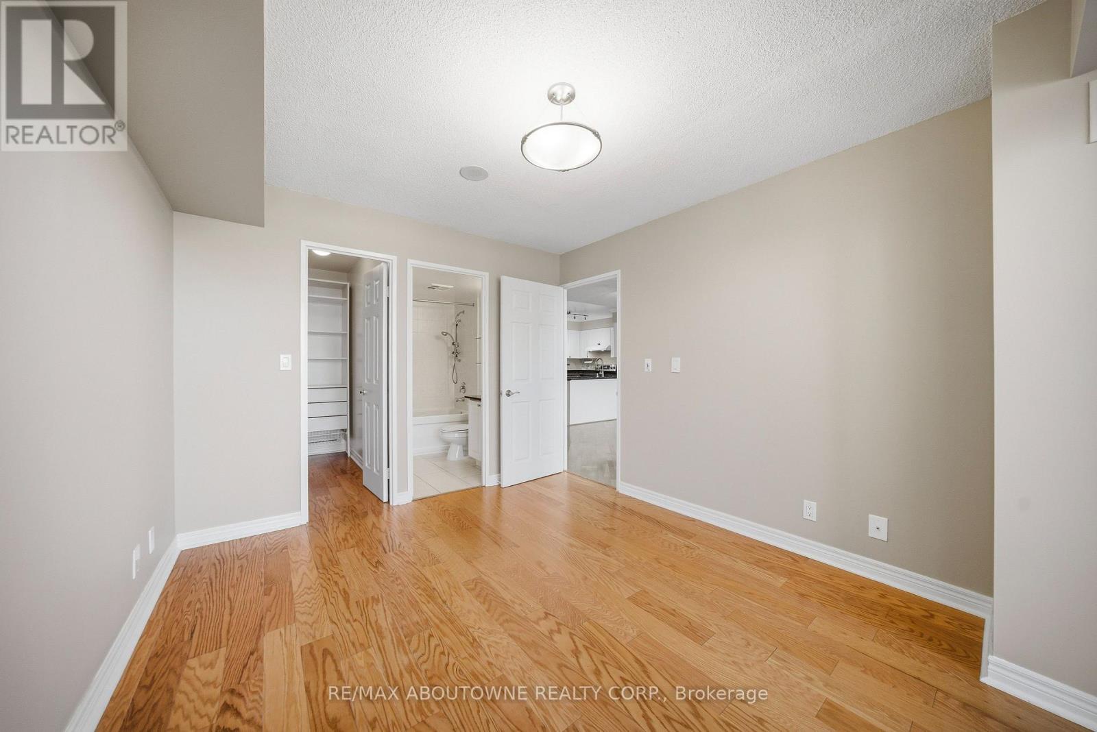 2706 - 23 Hollywood Avenue, Toronto (willowdale East), Ontario