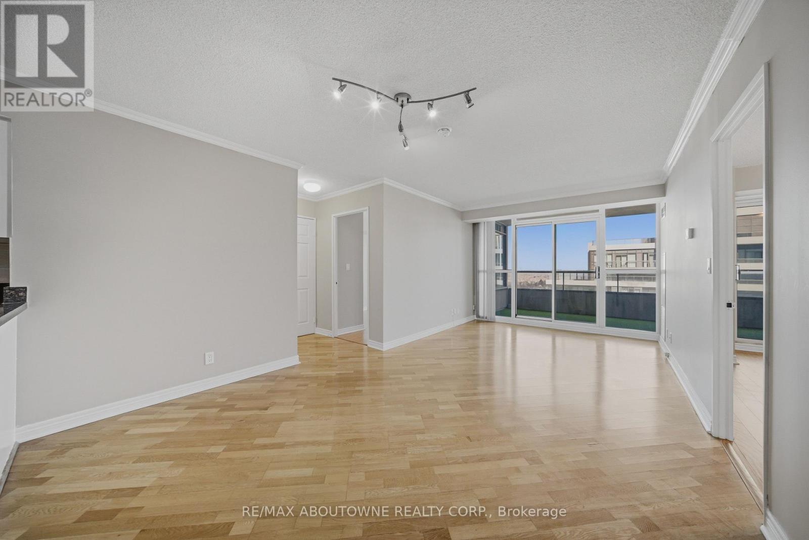 2706 - 23 Hollywood Avenue, Toronto (willowdale East), Ontario