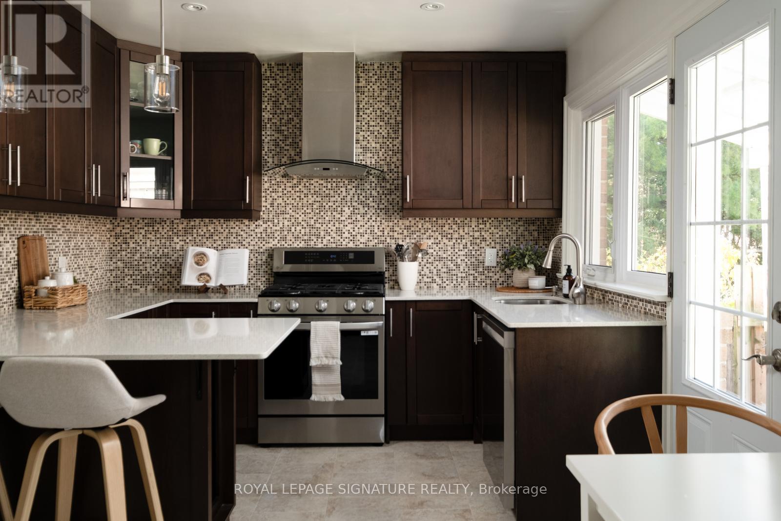 139 Holcolm Road, Toronto (willowdale West), Ontario