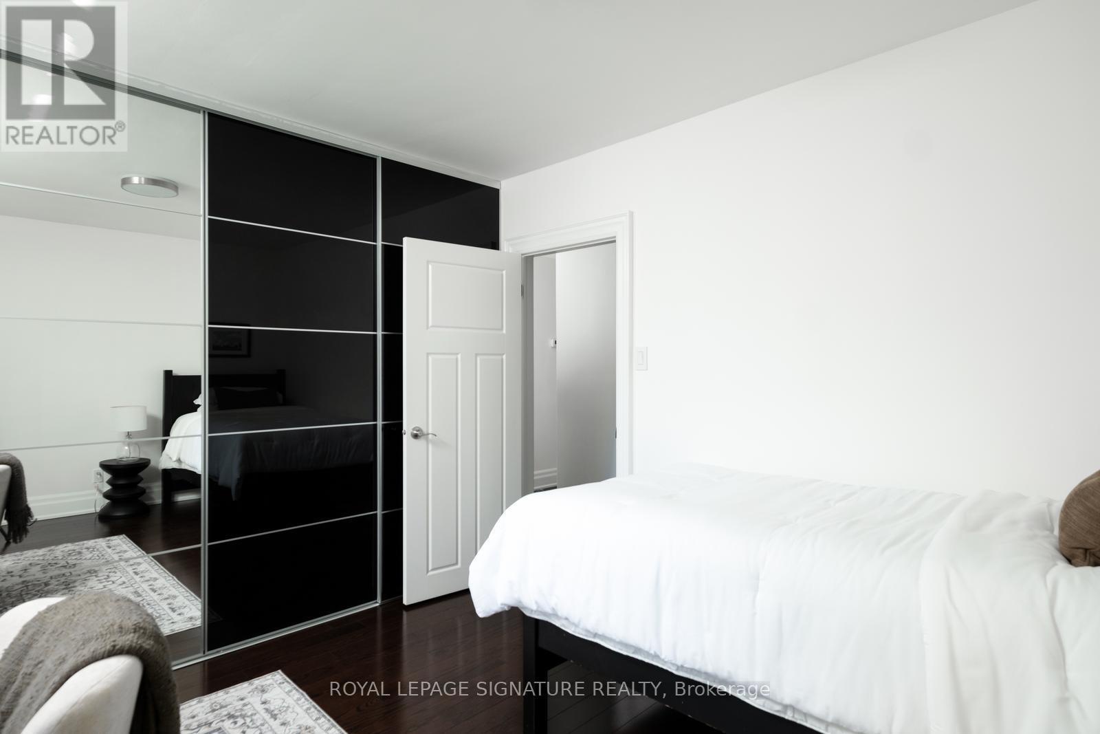 139 Holcolm Road, Toronto (willowdale West), Ontario