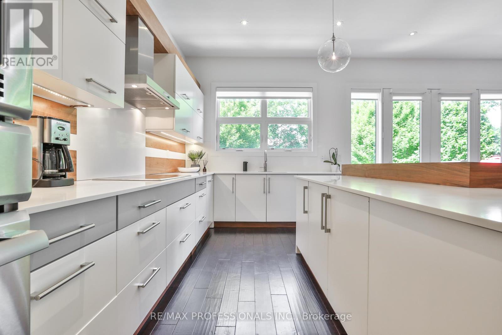 54 Renown Road, Toronto (islington-city Centre West), Ontario