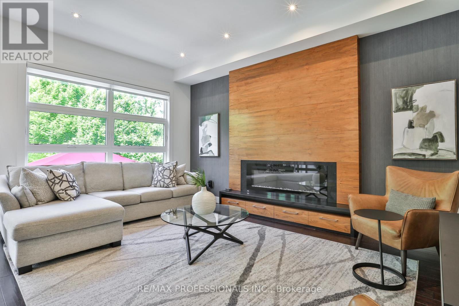 54 Renown Road, Toronto (islington-city Centre West), Ontario