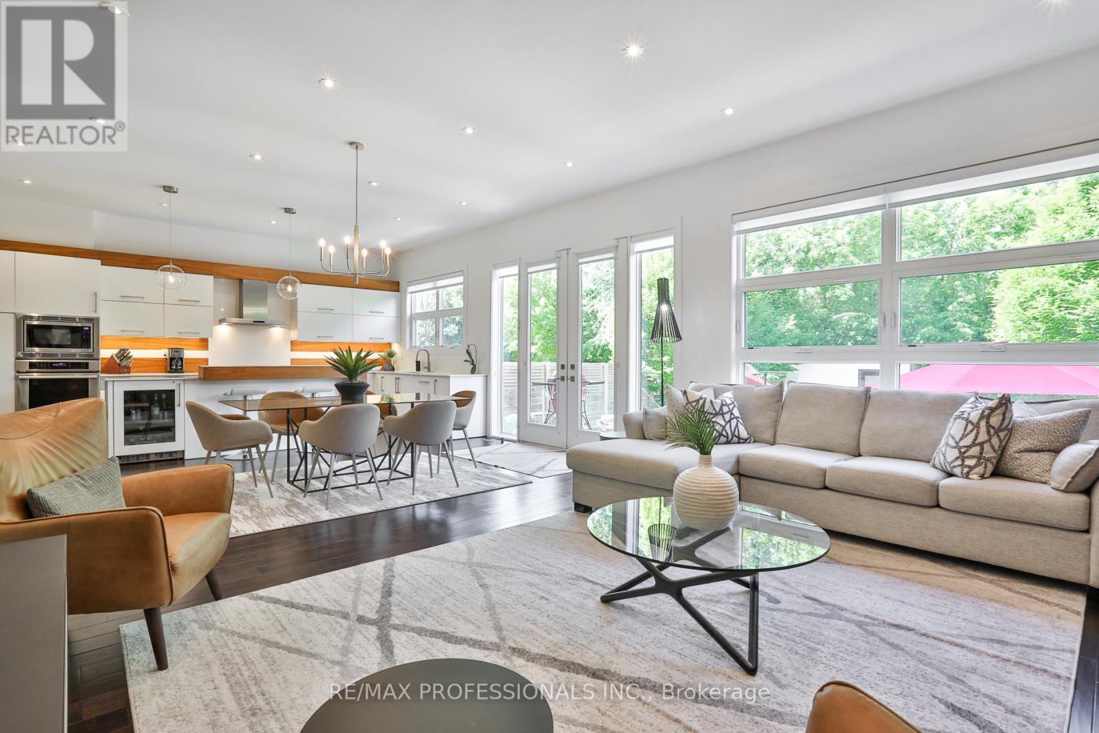 54 Renown Road, Toronto (islington-city Centre West), Ontario