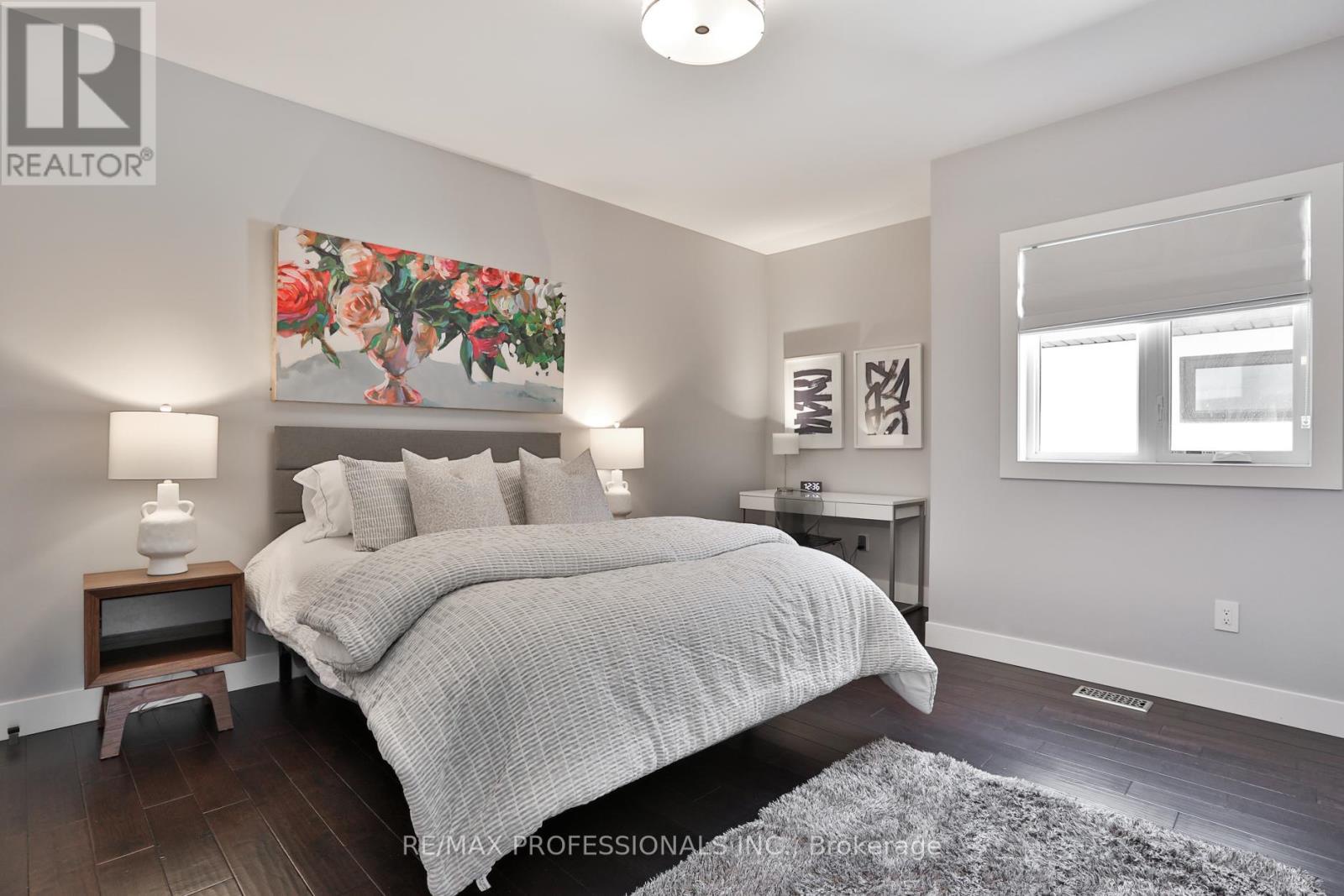 54 Renown Road, Toronto (islington-city Centre West), Ontario