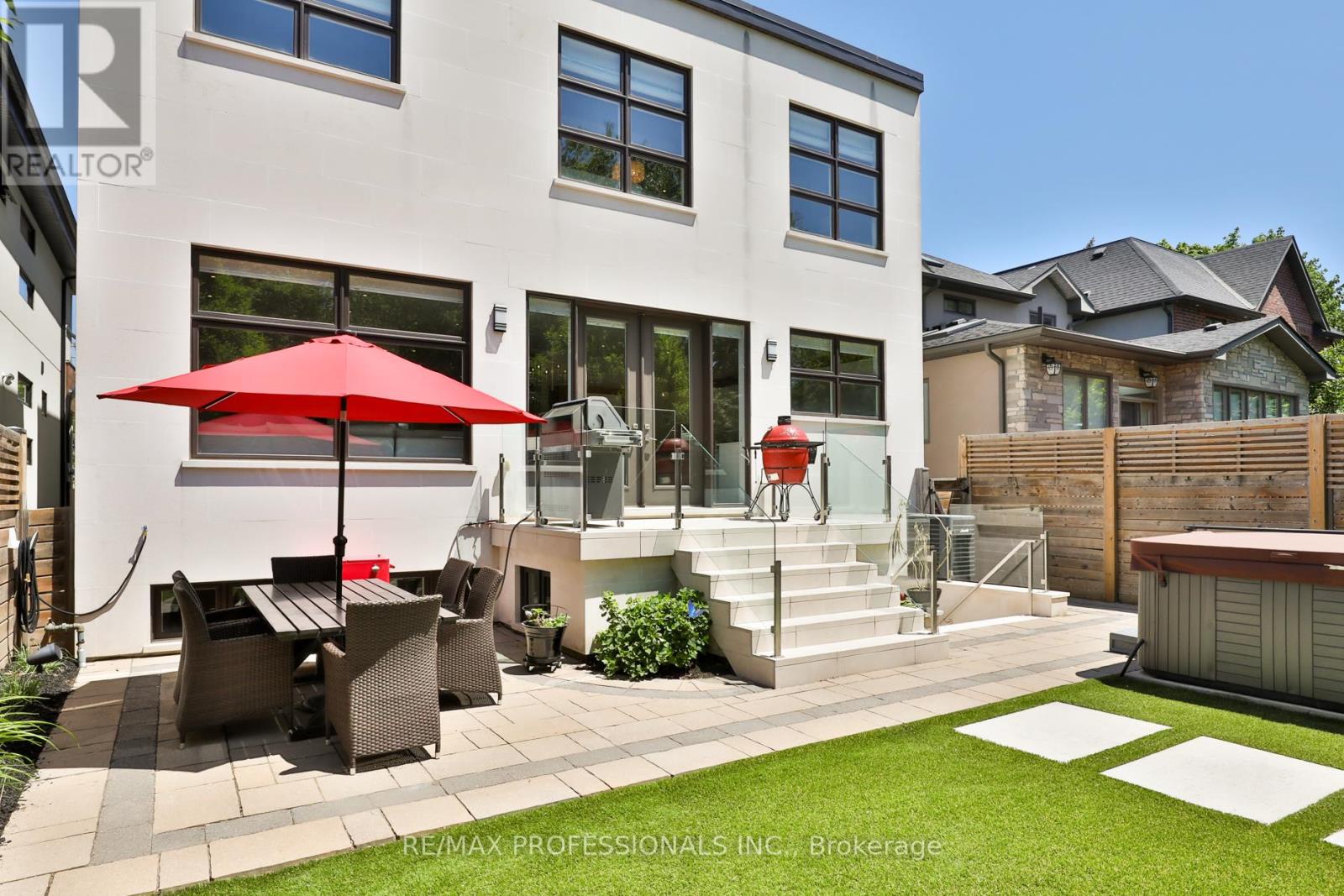 54 Renown Road, Toronto (islington-city Centre West), Ontario