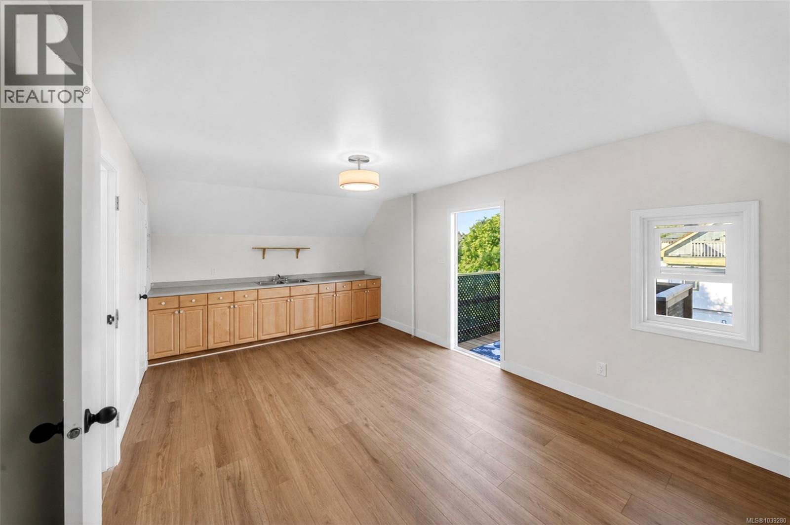 3109 Glasgow St, Victoria, British Columbia