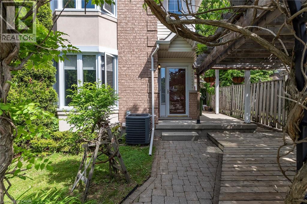 41 Valridge Drive, Ancaster, Ontario