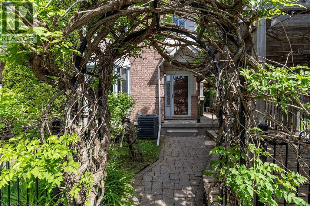41 Valridge Drive, Ancaster, Ontario