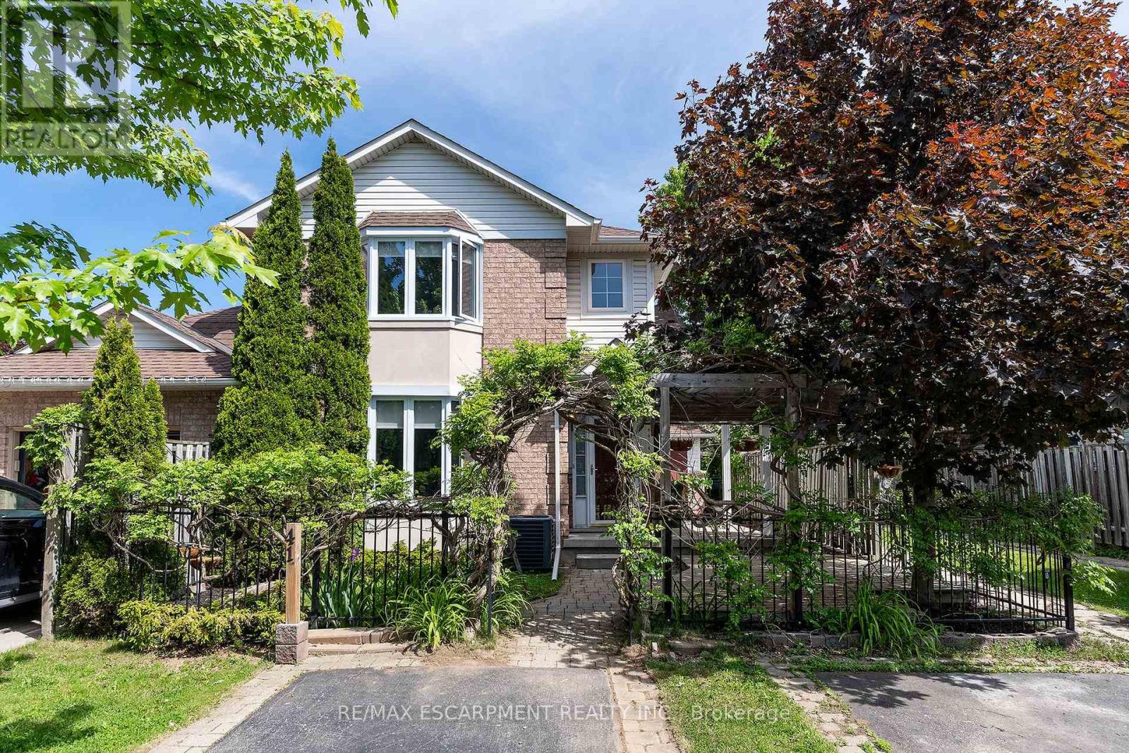 41 Valridge Drive, Hamilton (ancaster), Ontario