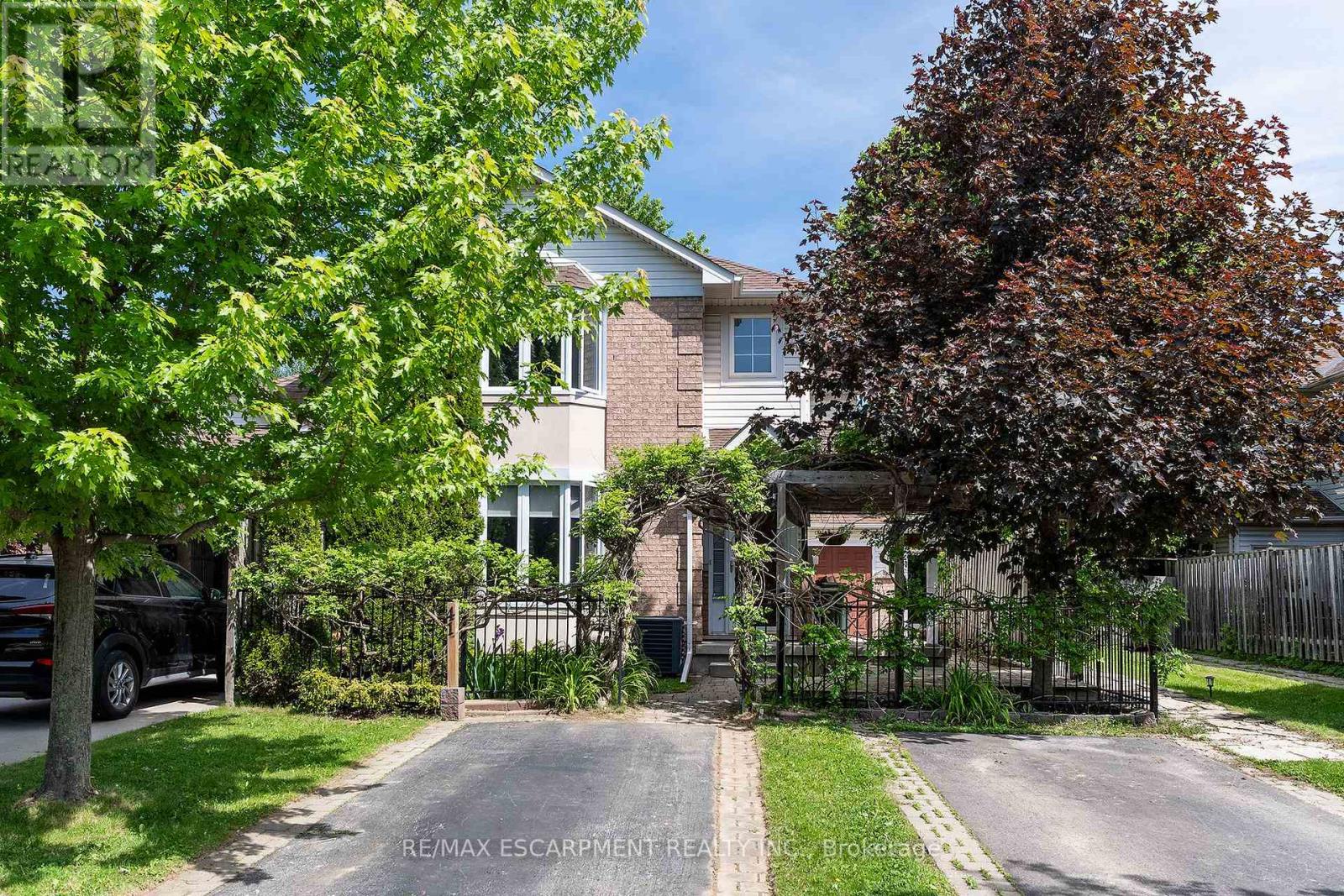 41 Valridge Drive, Hamilton (ancaster), Ontario