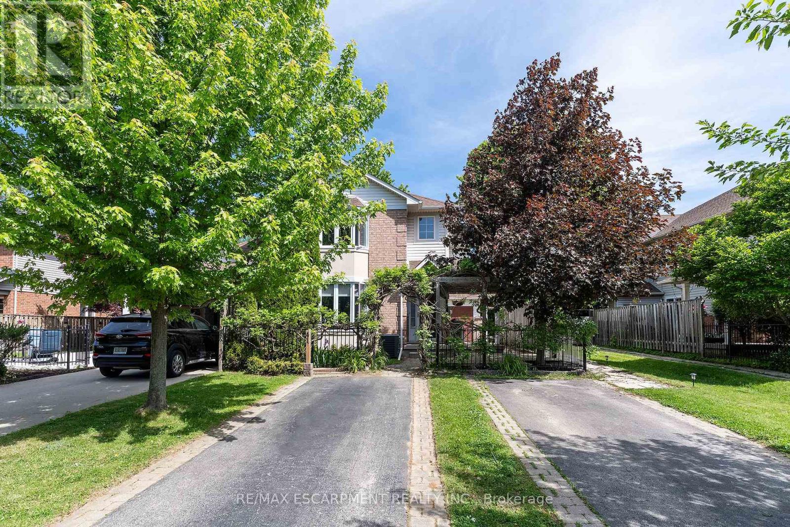 41 Valridge Drive, Hamilton (ancaster), Ontario