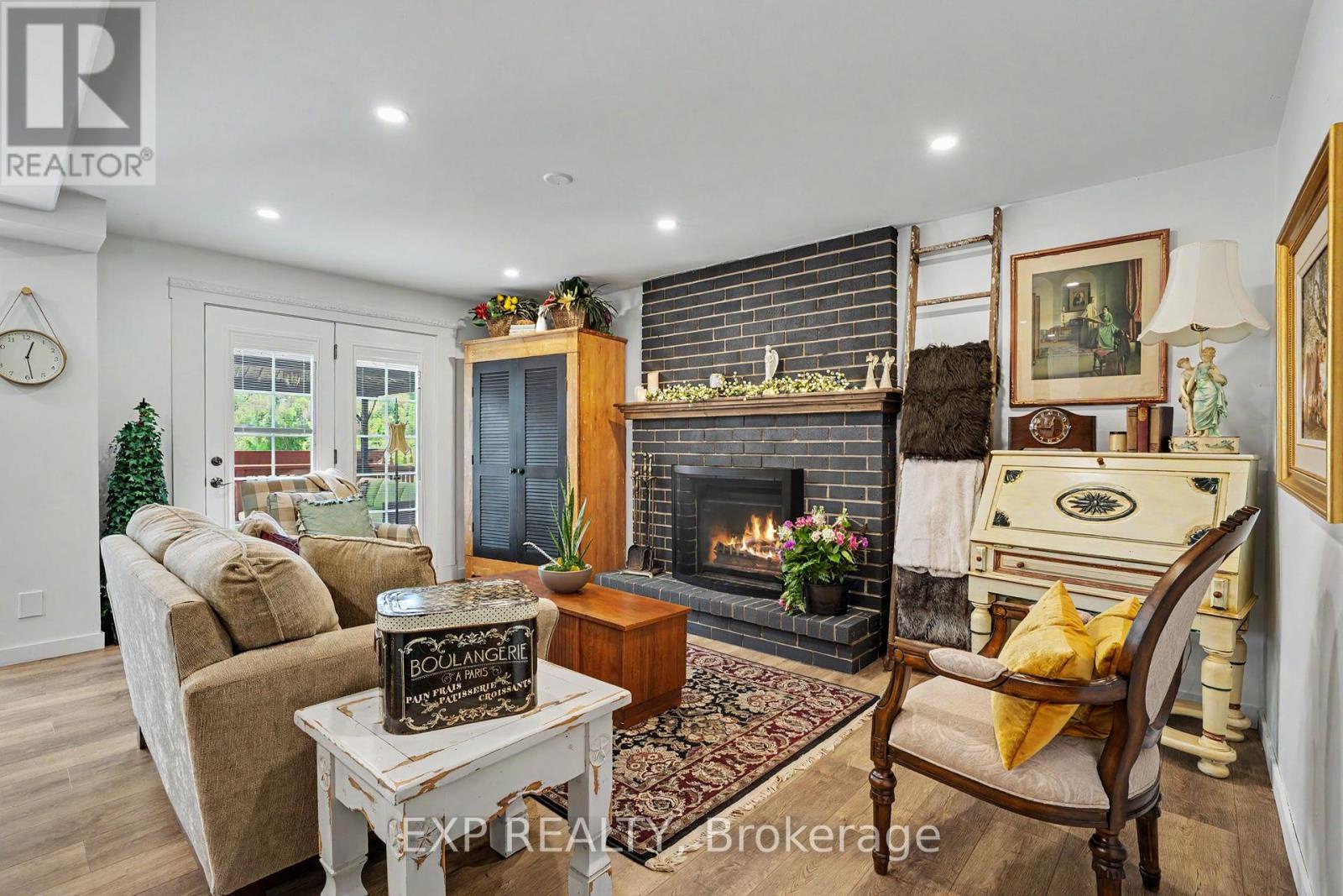 4566 Cedarbrook Lane, Lincoln (beamsville), Ontario