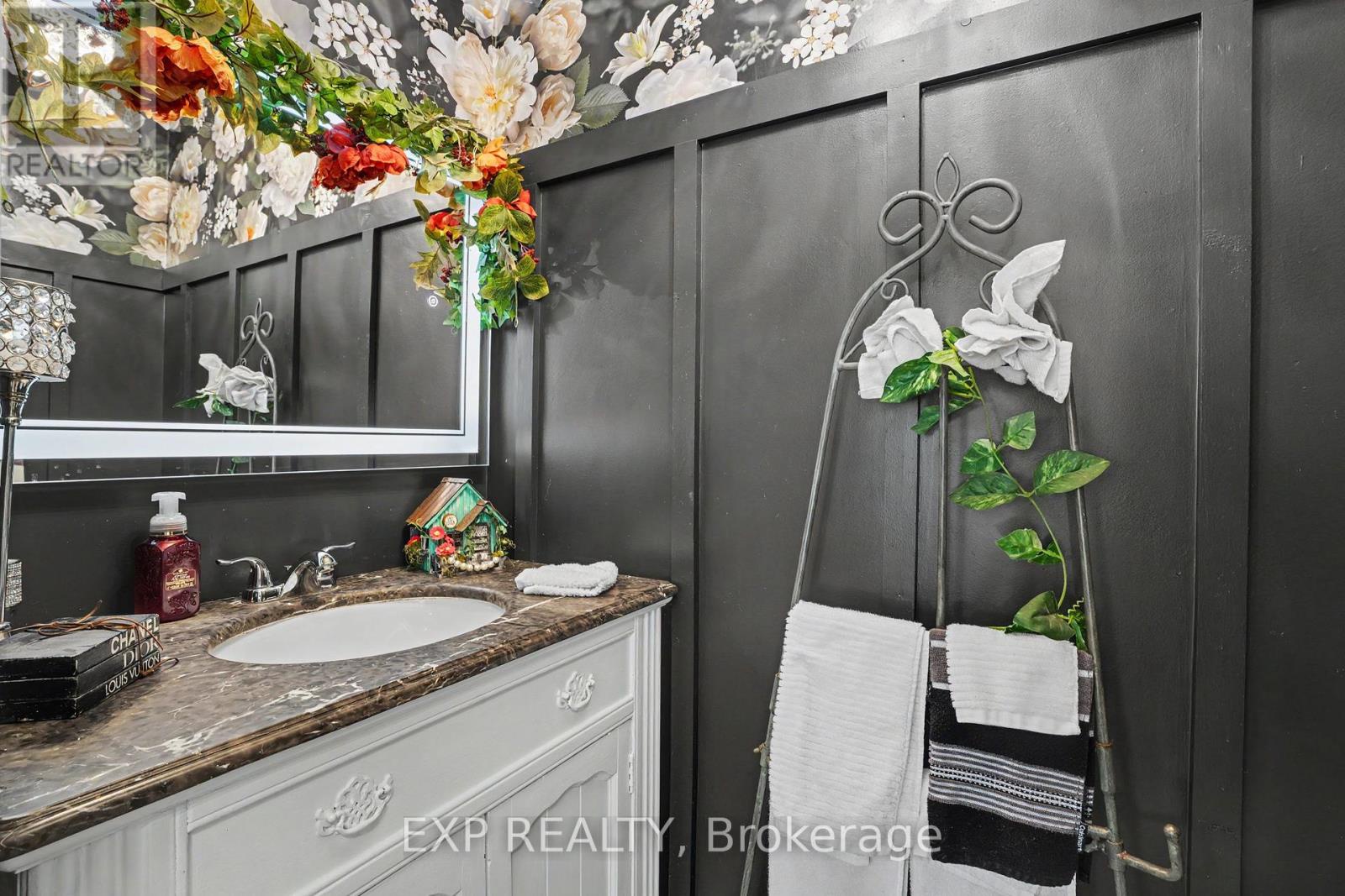 4566 Cedarbrook Lane, Lincoln (beamsville), Ontario