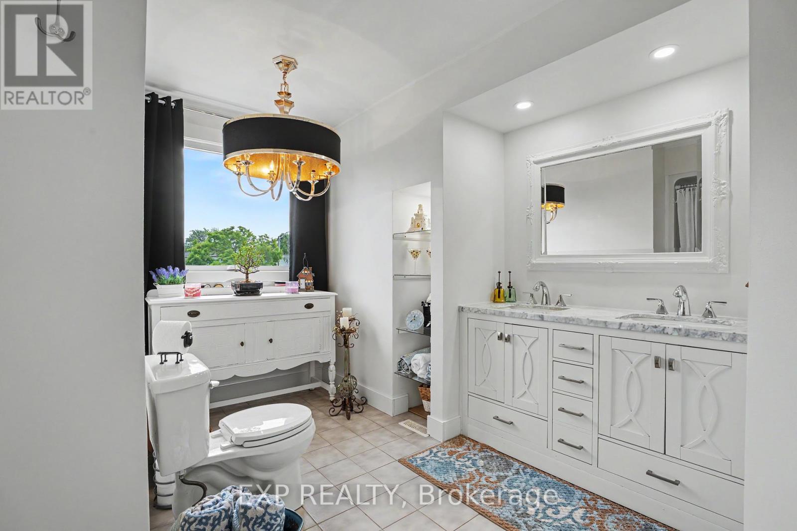 4566 Cedarbrook Lane, Lincoln (beamsville), Ontario