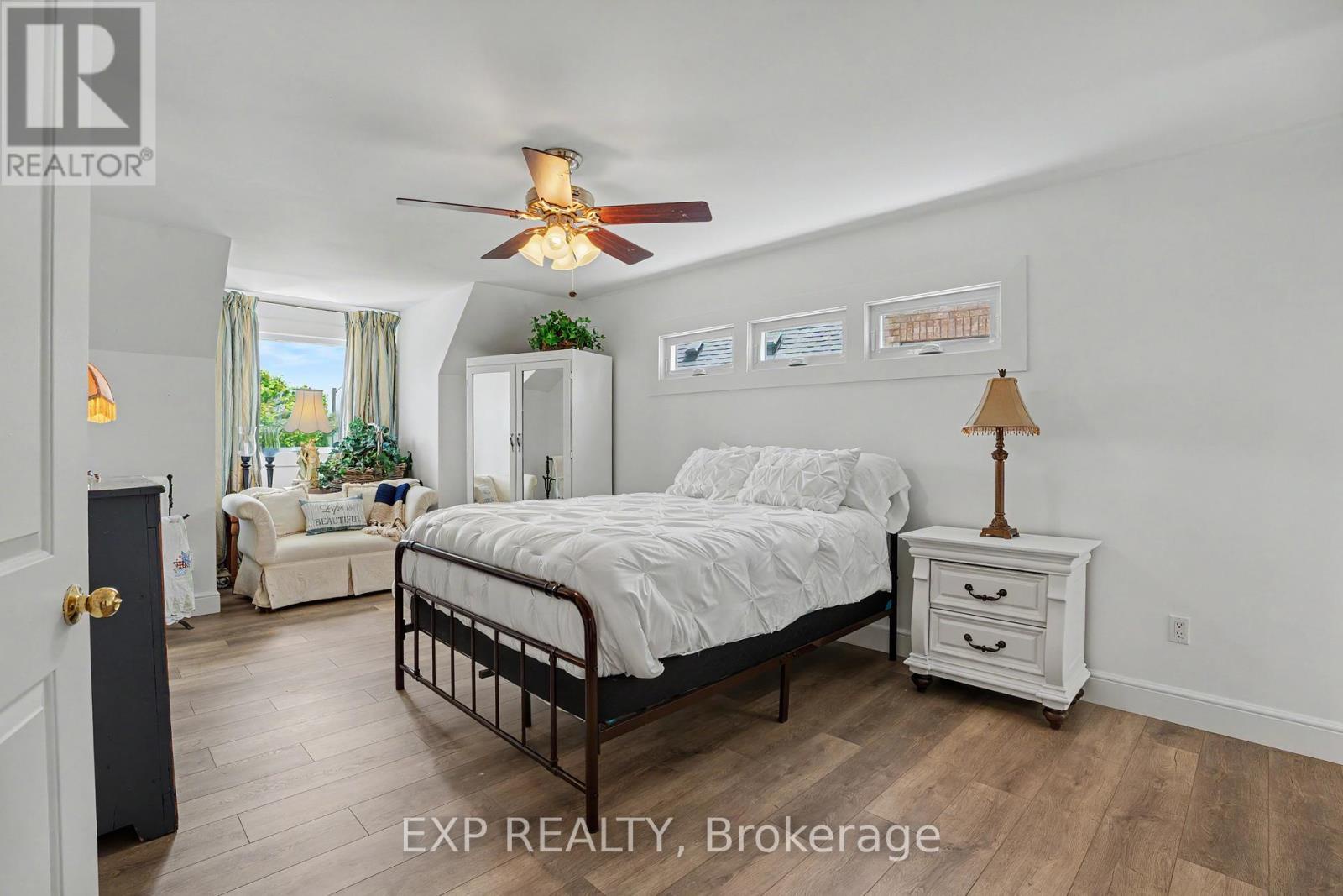 4566 Cedarbrook Lane, Lincoln (beamsville), Ontario