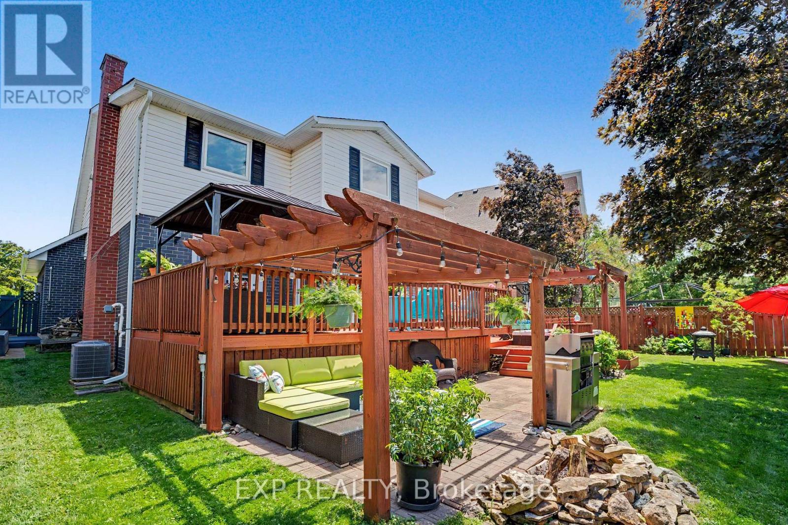 4566 Cedarbrook Lane, Lincoln (beamsville), Ontario