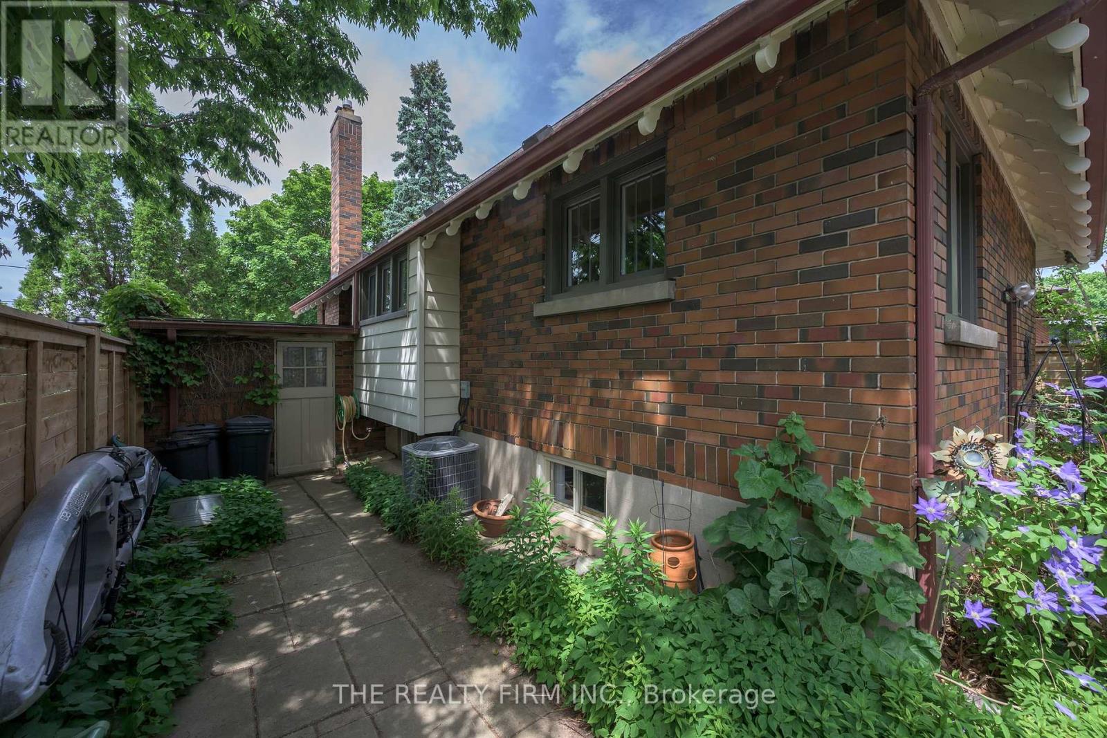 252 Edward Street, London South (south G), Ontario