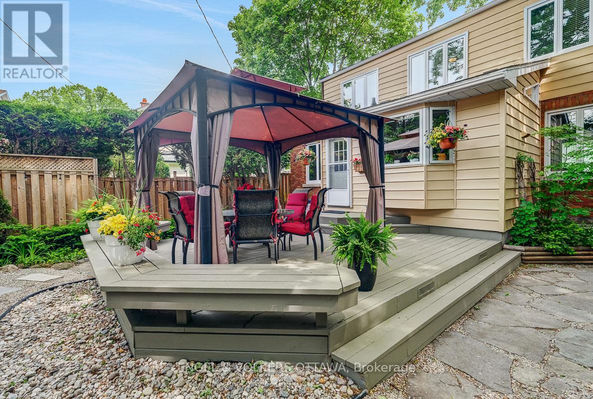 10 Rock Avenue, Ottawa, Ontario