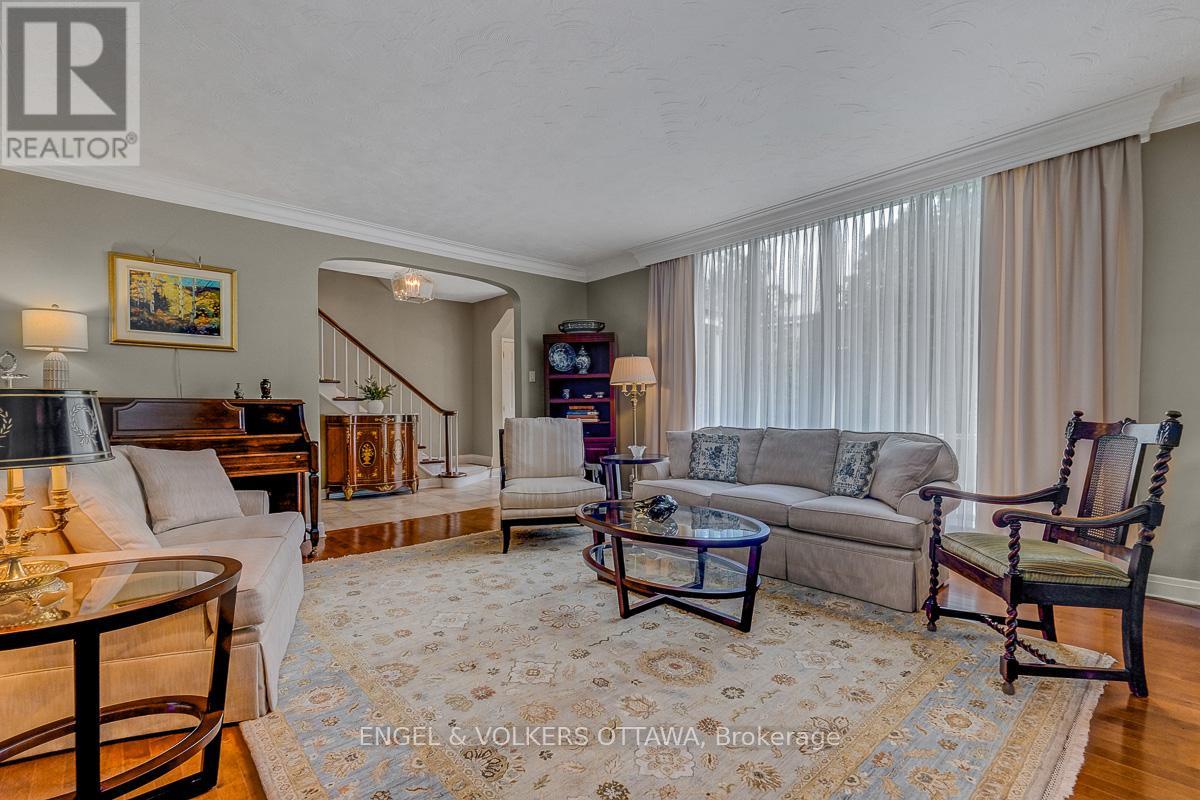 10 Rock Avenue, Ottawa, Ontario