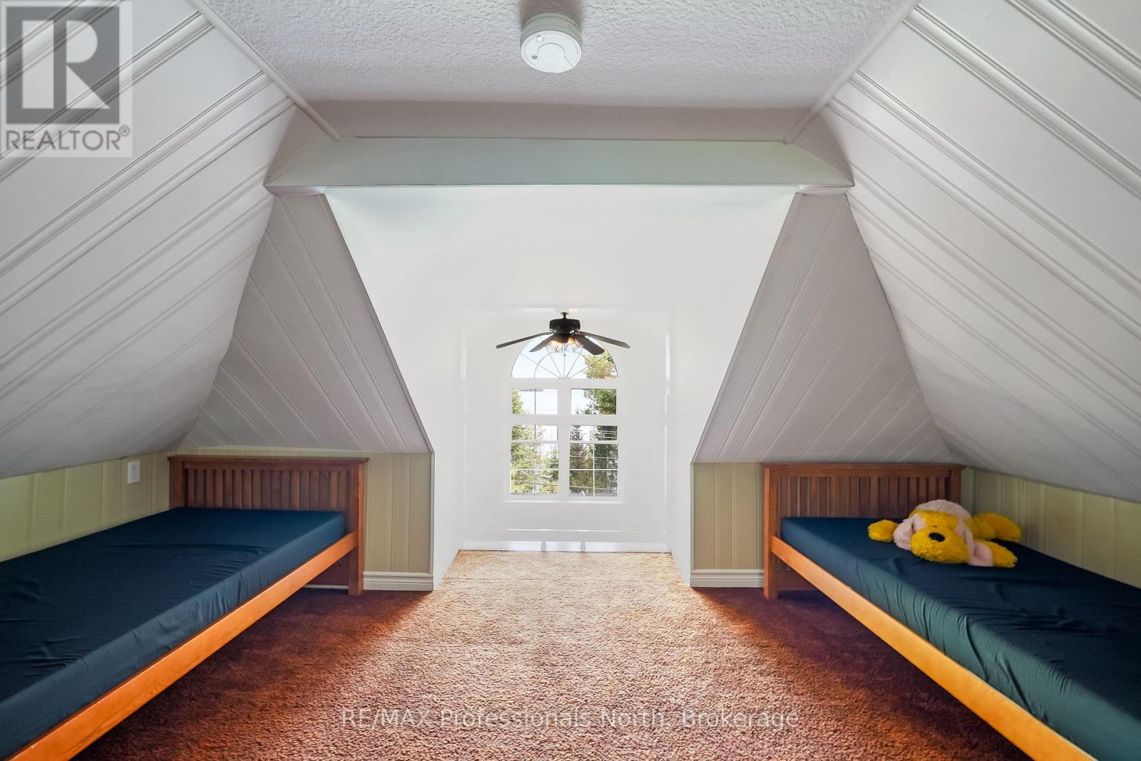 1214 Kashagawigamog Lake Road, Minden Hills (minden), Ontario