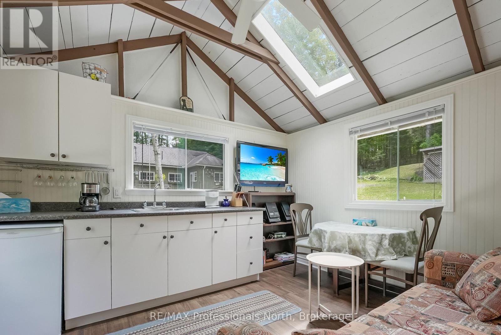 1214 Kashagawigamog Lake Road, Minden Hills (minden), Ontario