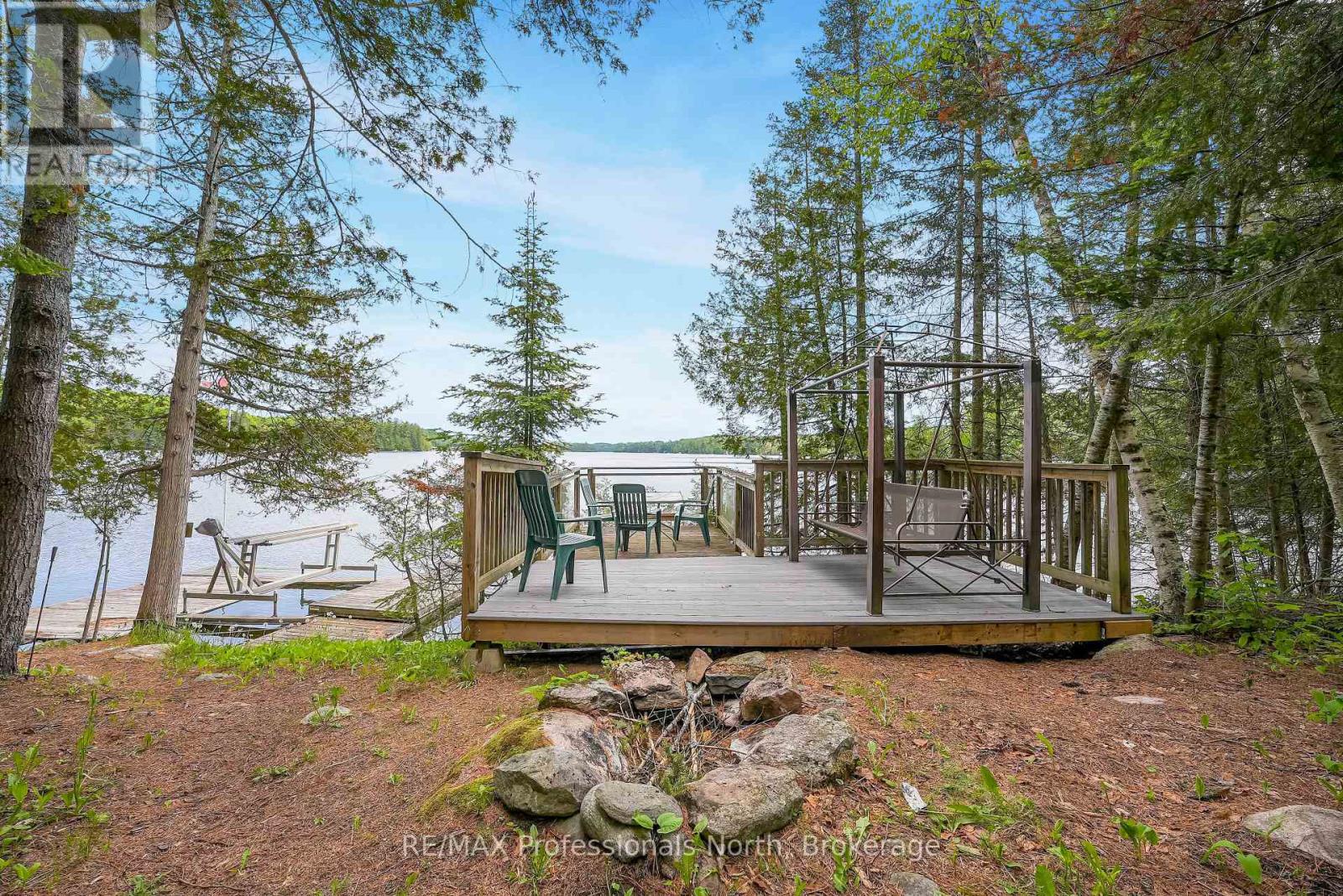 1214 Kashagawigamog Lake Road, Minden Hills (minden), Ontario