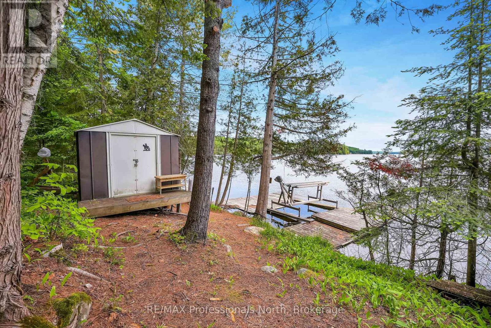 1214 Kashagawigamog Lake Road, Minden Hills (minden), Ontario