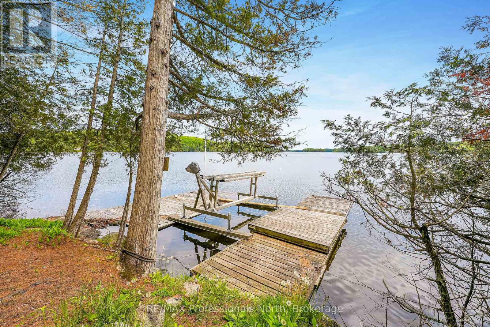1214 Kashagawigamog Lake Road, Minden Hills (minden), Ontario