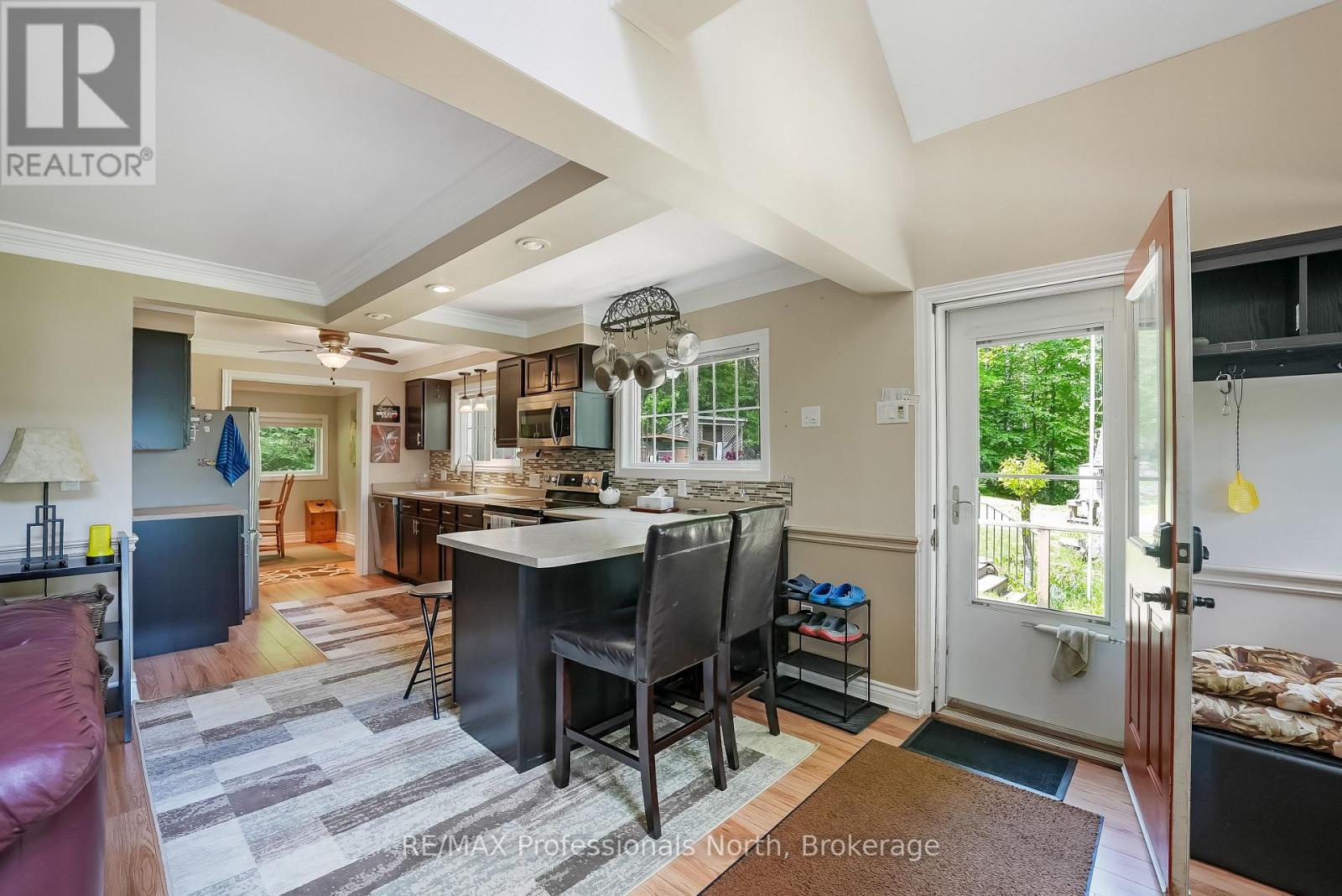 1214 Kashagawigamog Lake Road, Minden Hills (minden), Ontario