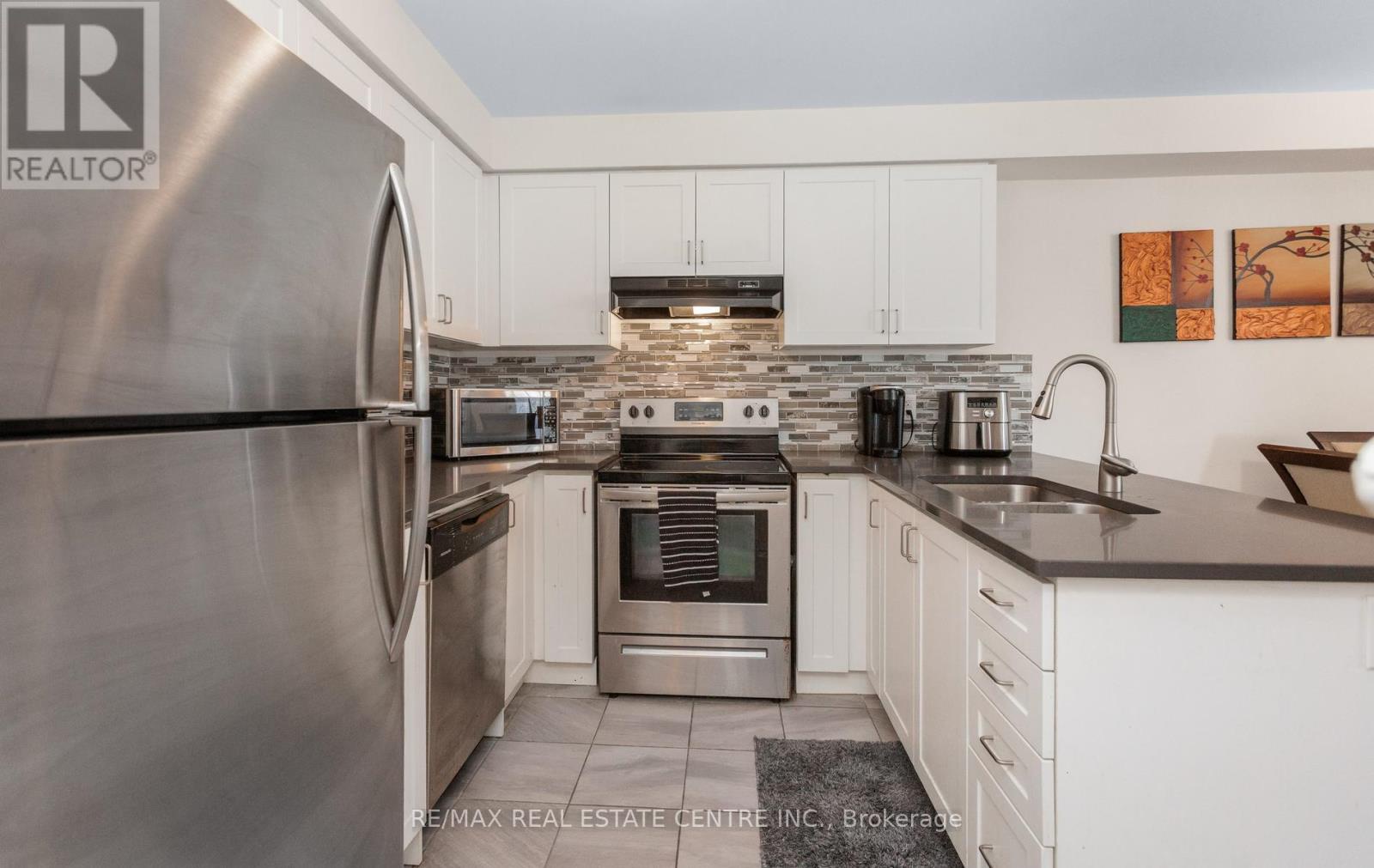 1084 Silk Street, Pickering, Ontario