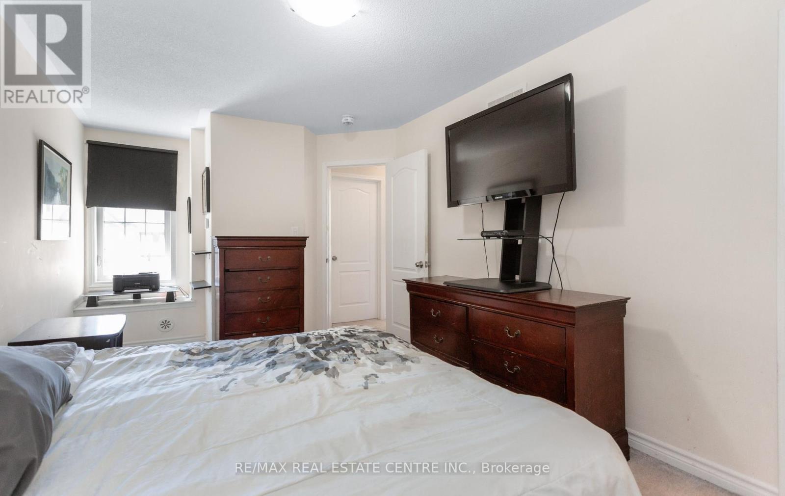 1084 Silk Street, Pickering, Ontario