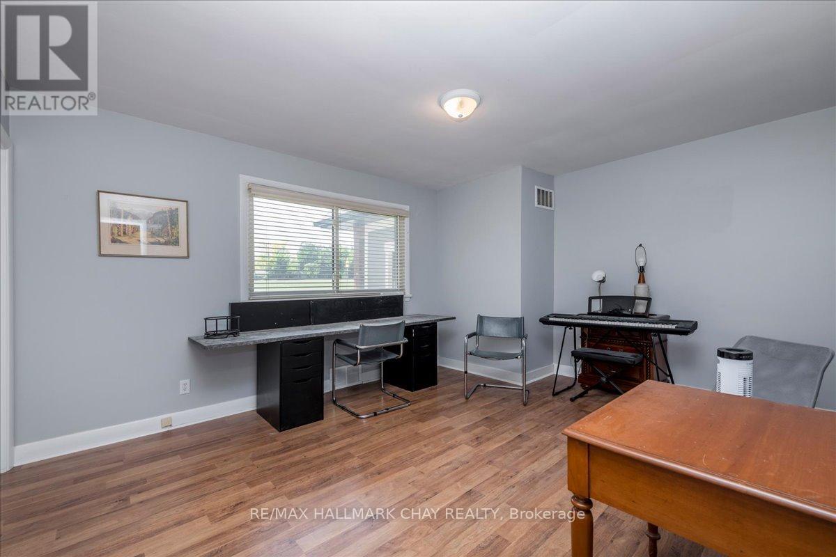 69 Rodney Street, Barrie (codrington), Ontario