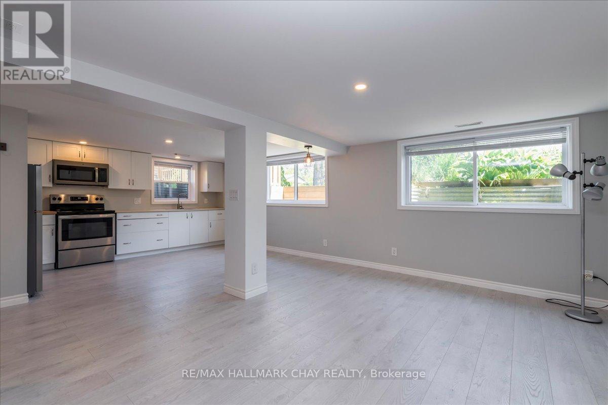 69 Rodney Street, Barrie (codrington), Ontario