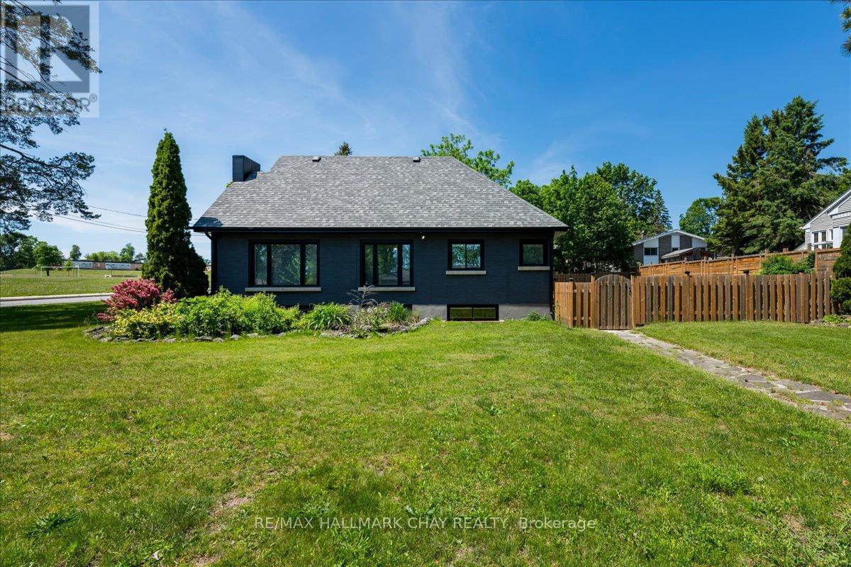 69 Rodney Street, Barrie (codrington), Ontario
